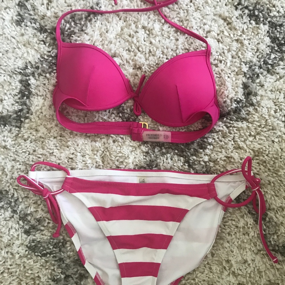VS bikini