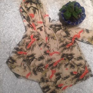 ✨ Lucky ✨ sweat shirt with hoodie.