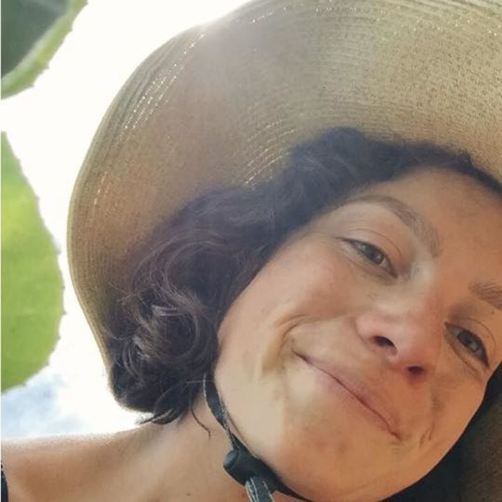 Meet your Posher, Julie