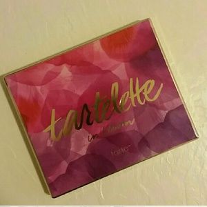 Tartelette, eyeshadow primer, and lip bundle