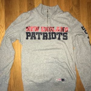 VS PINK limited edition patriots sweatshirt!!
