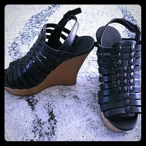 Wedge sandals