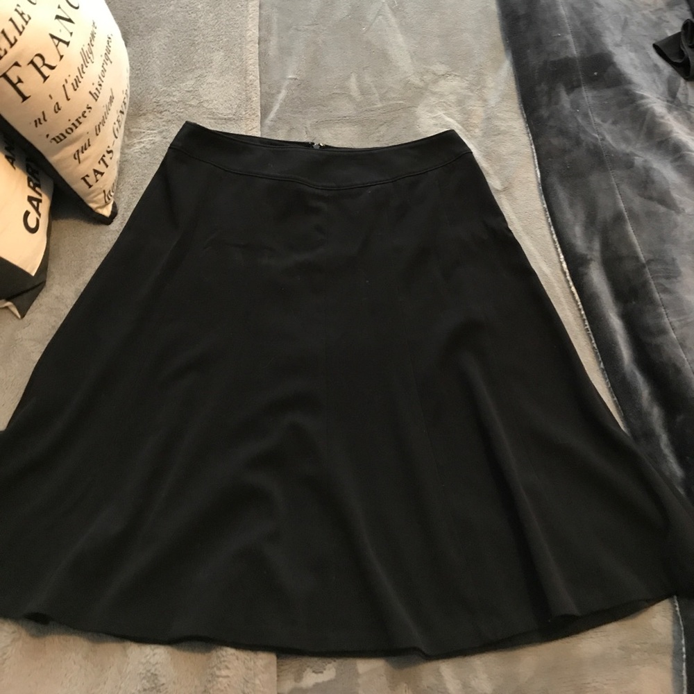 Chic Black high waisted a line skirt