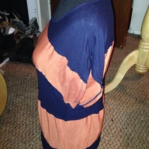 Shirt, tunic style with thick stripes