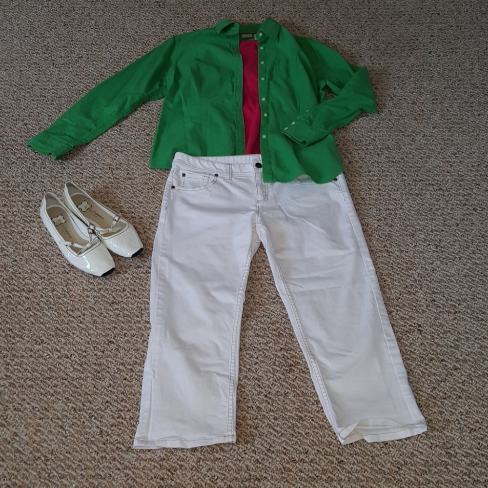 LLBEAN White Jean Capris