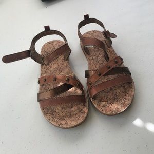 Girls Oshkosh sandals