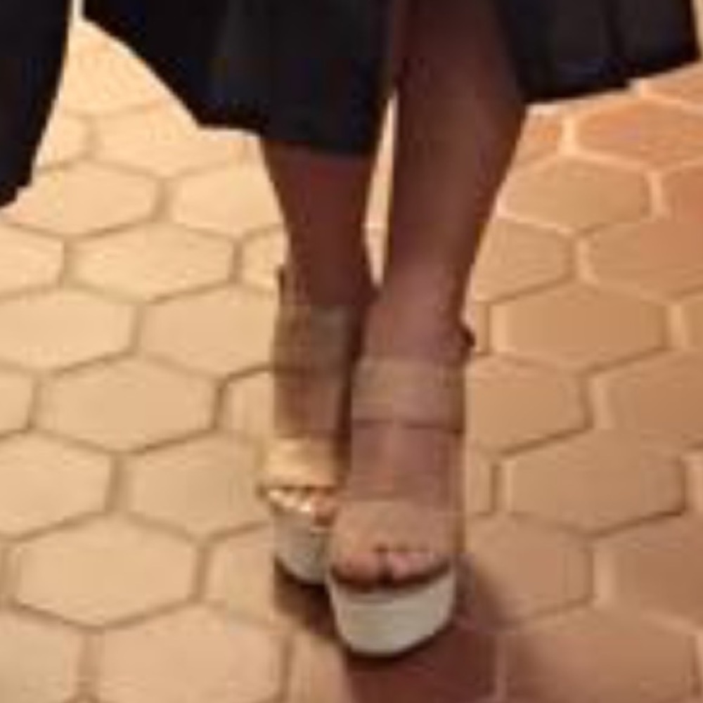 Steve Madden Wedges
