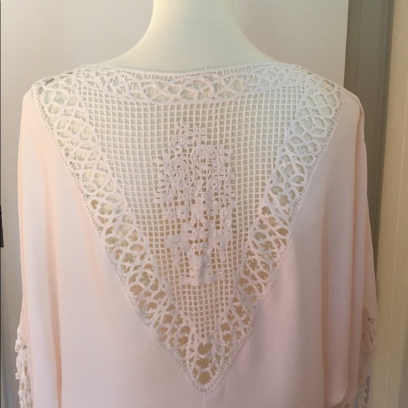 Beige crop blouse, Monteau size M, lace details - Picture 5 of 5