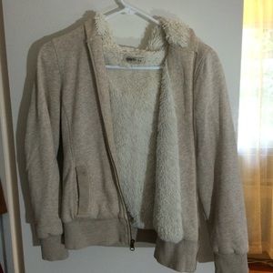 Fur-lined Sweatshirt