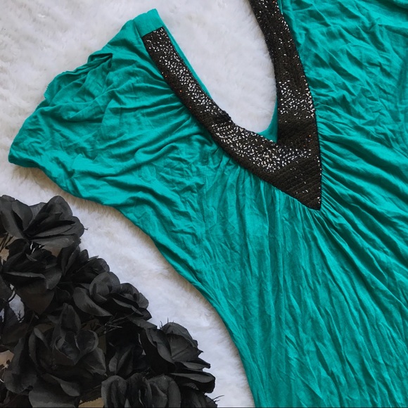 ‼️ CLEARANCE ‼️ - Picture 2 of 4