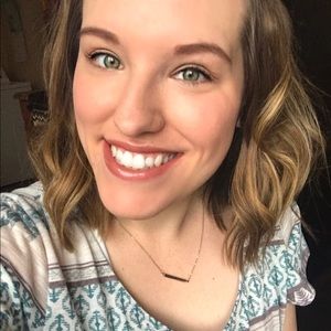 Meet your Posher, Kaycie