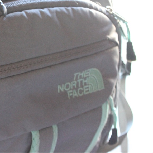 NEW Surge North Face Backpack - Picture 2 of 3