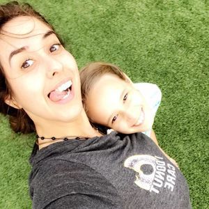 Meet your Posher, Soundous