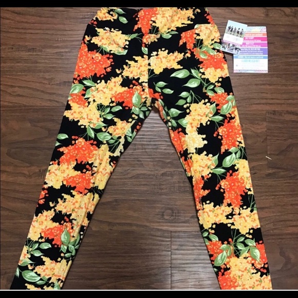 LuLaRoe Leggings - Picture 2 of 4