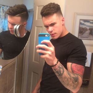 Meet your Posher, Christian