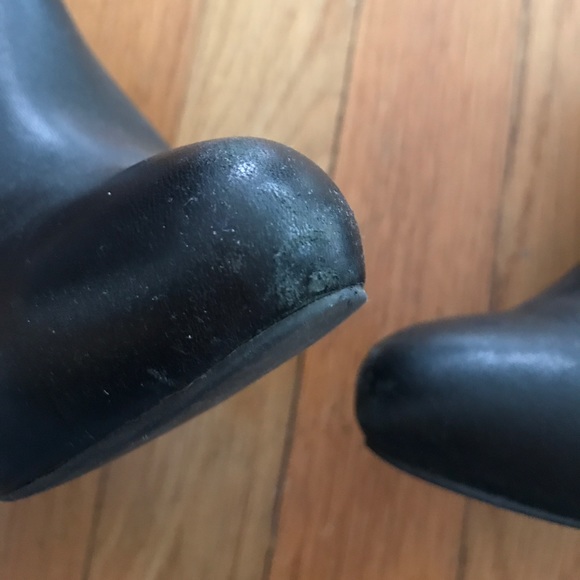Guess Ortega Black Letter Ankle Boot Size 6 - Picture 5 of 5