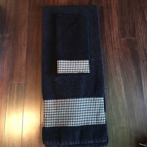 Longaberger Khaki Check bath towel set