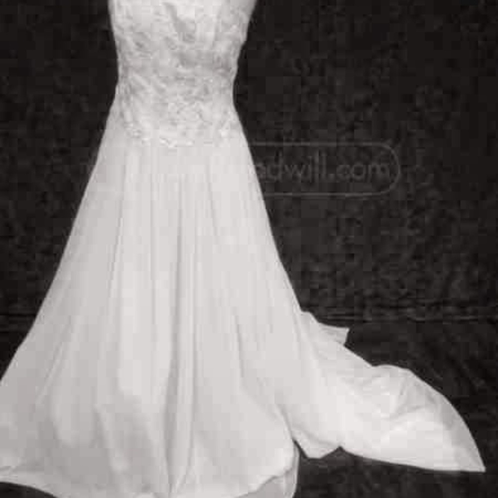 Galina Wedding Gown nwt
