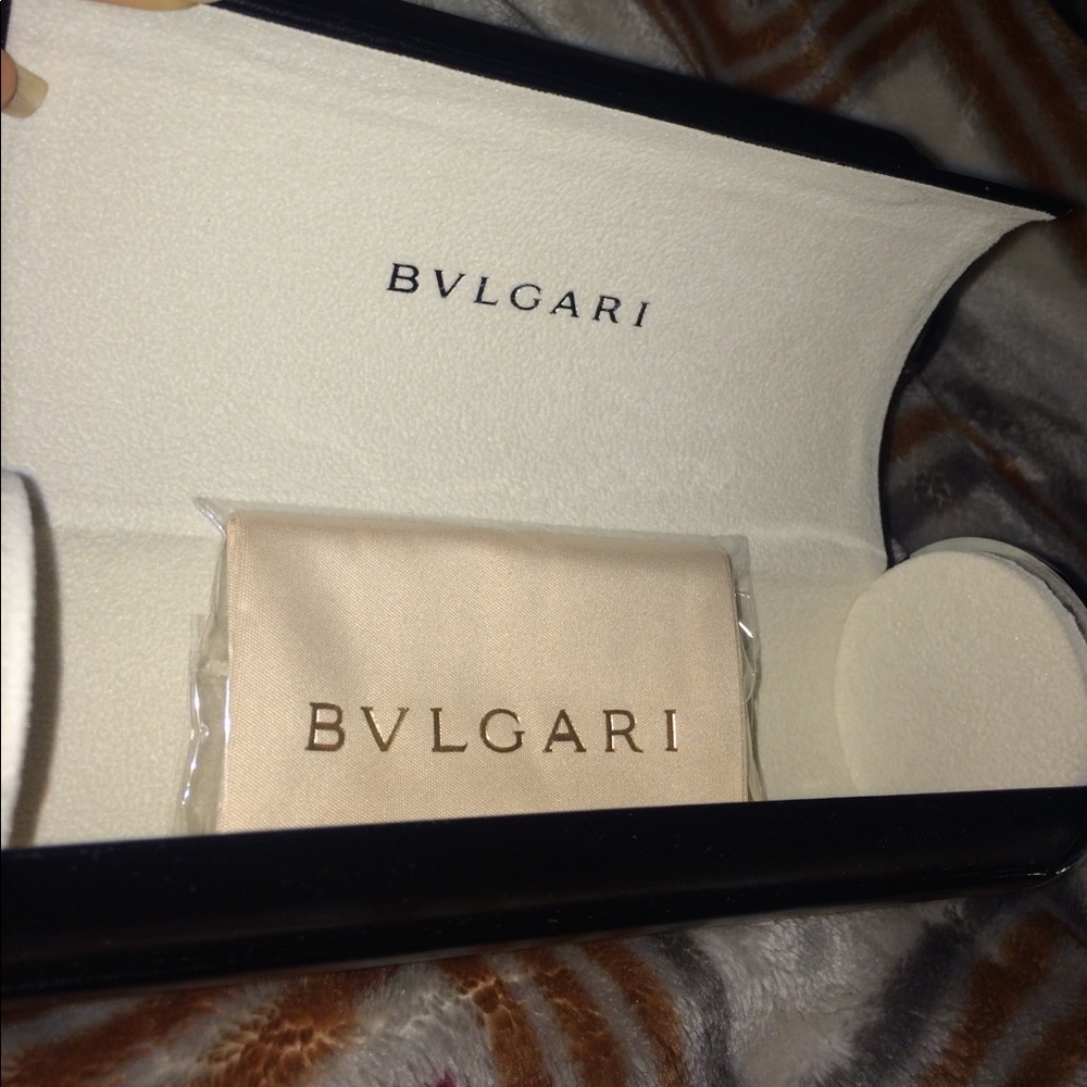 🔥BVLGARI🔥 Black Authentic Case(s)