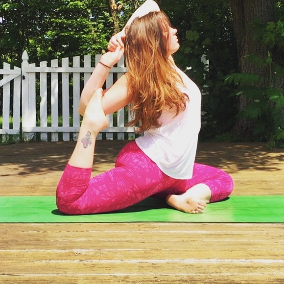 Meet your Posher, Megan - Picture 1 of 1