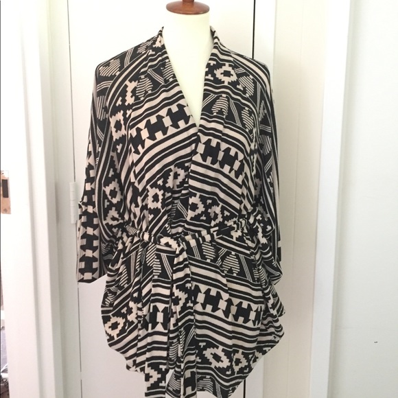 Boutique purchase.New w/tags sweater/blouse/poncho - Picture 1 of 6