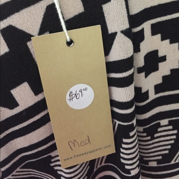 Boutique purchase.New w/tags sweater/blouse/poncho - Picture 6 of 6