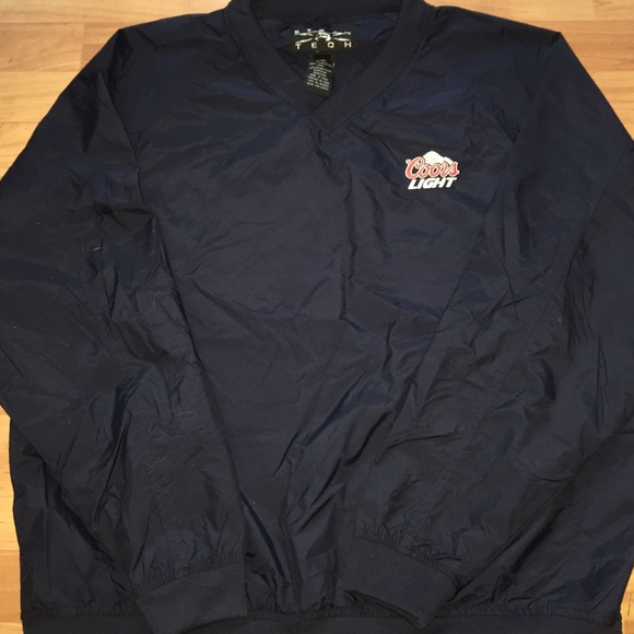 trenchcoat pull and bear