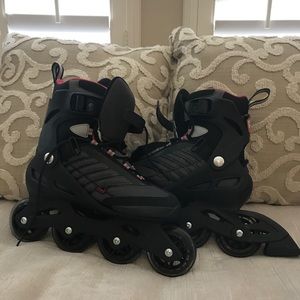 Roller blades