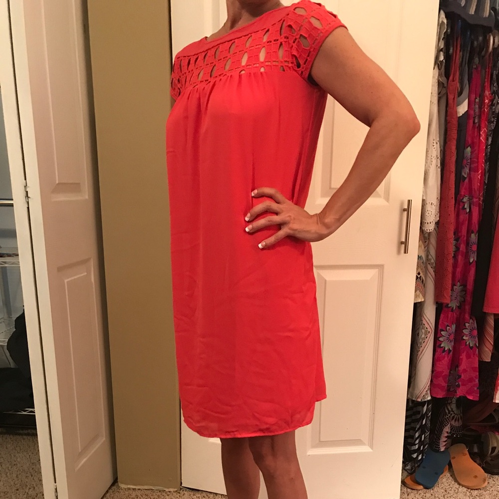 Max Studio cut out Shift Dress Coral Small