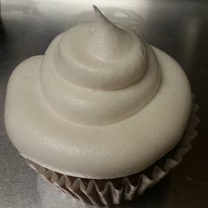 Meet your Posher, Gloria