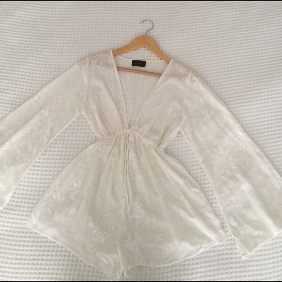 White long sleeve romper - Picture 3 of 4