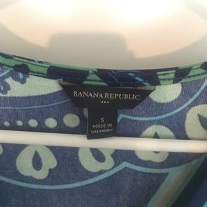 My ALL time favorite Banana Republic dress