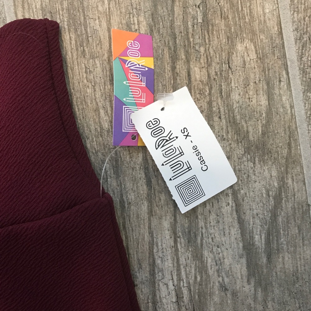 Lularoe pencil skirt - Picture 2 of 2