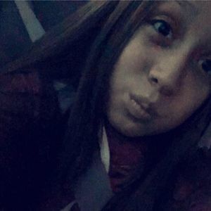 Meet your Posher, Caroline