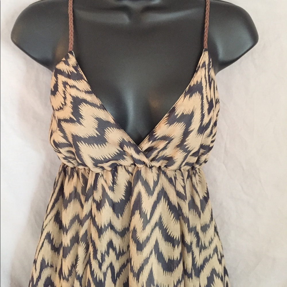 Cute spaghetti strap dress w/ elastic under bust - Picture 3 of 4