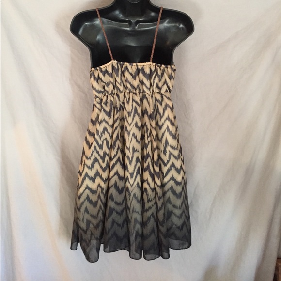 Cute spaghetti strap dress w/ elastic under bust - Picture 2 of 4