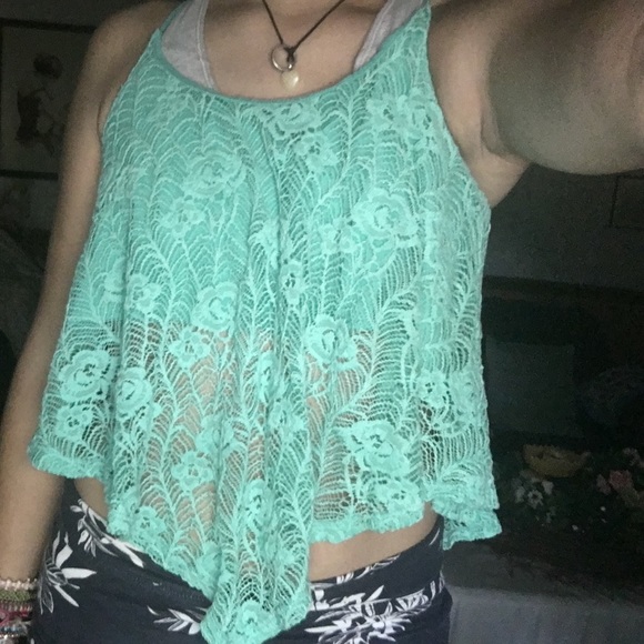Teal spaghetti strap crop top - Picture 1 of 2