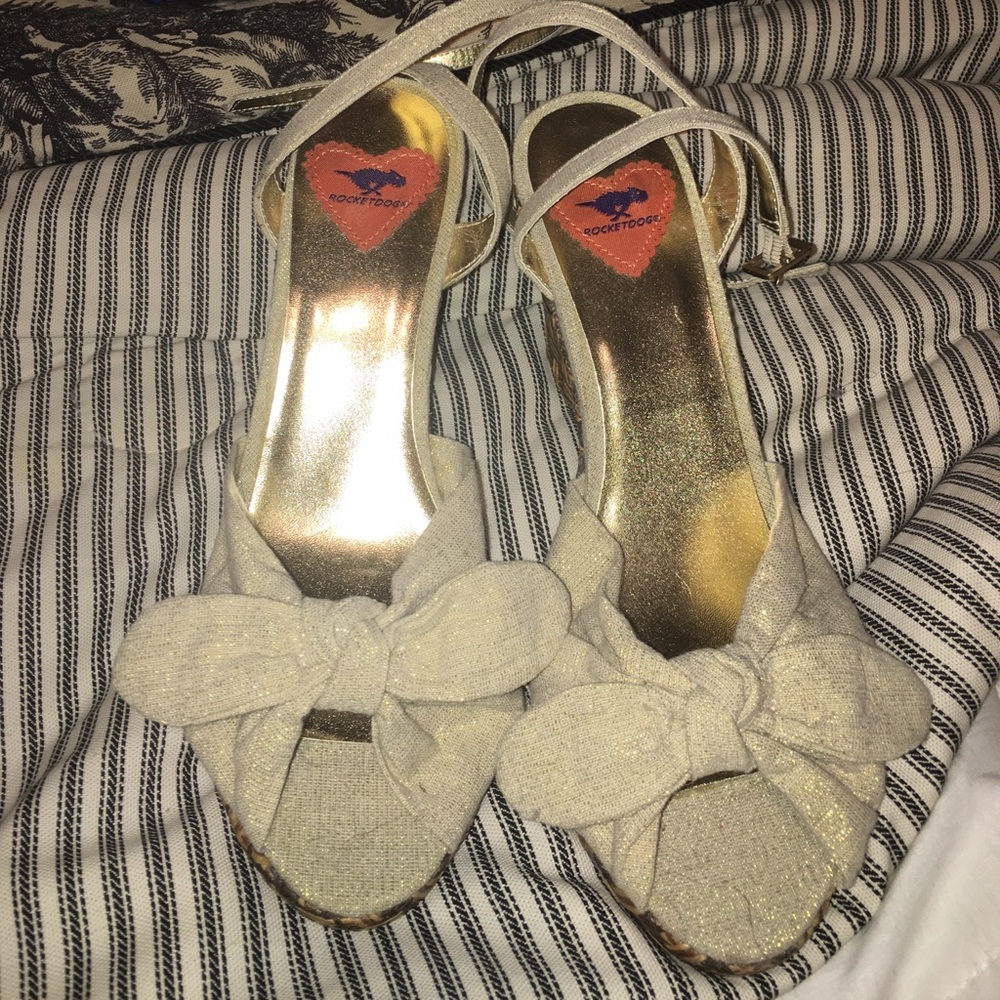 Brand New Beige/Gold wedges