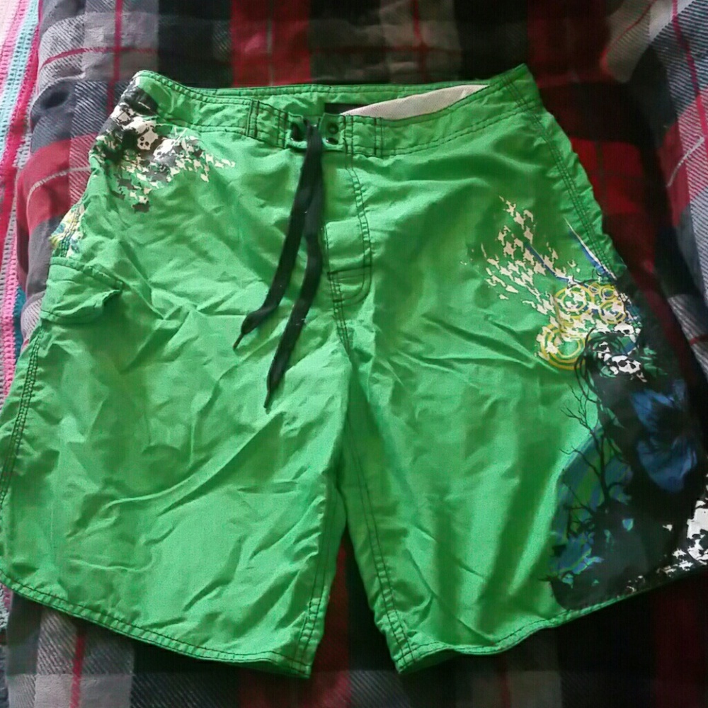 Boys swim shorts xl 18-20