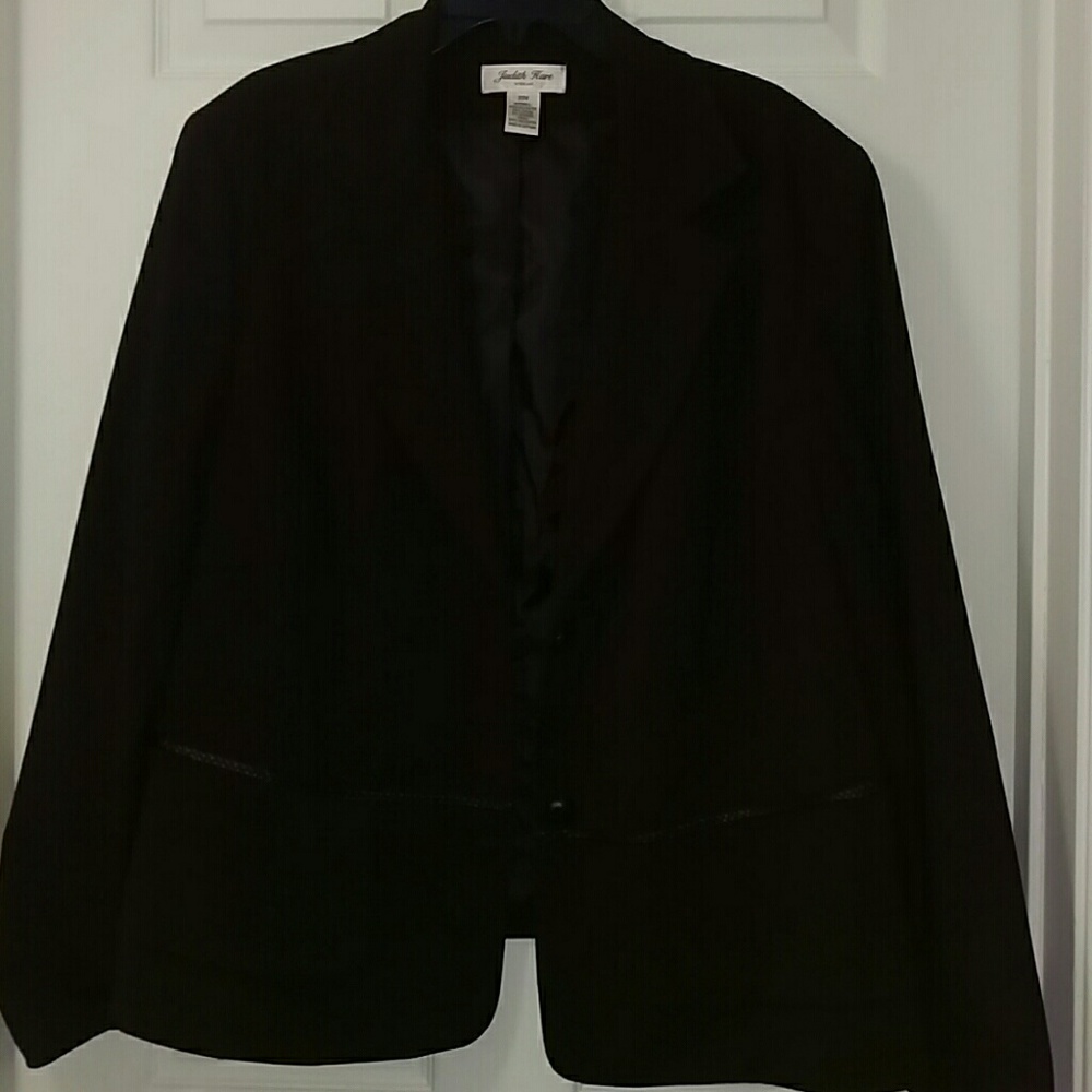 ! Black Blazer