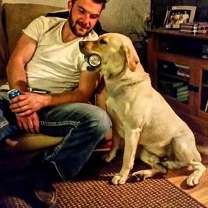 Meet your Posher, Levi