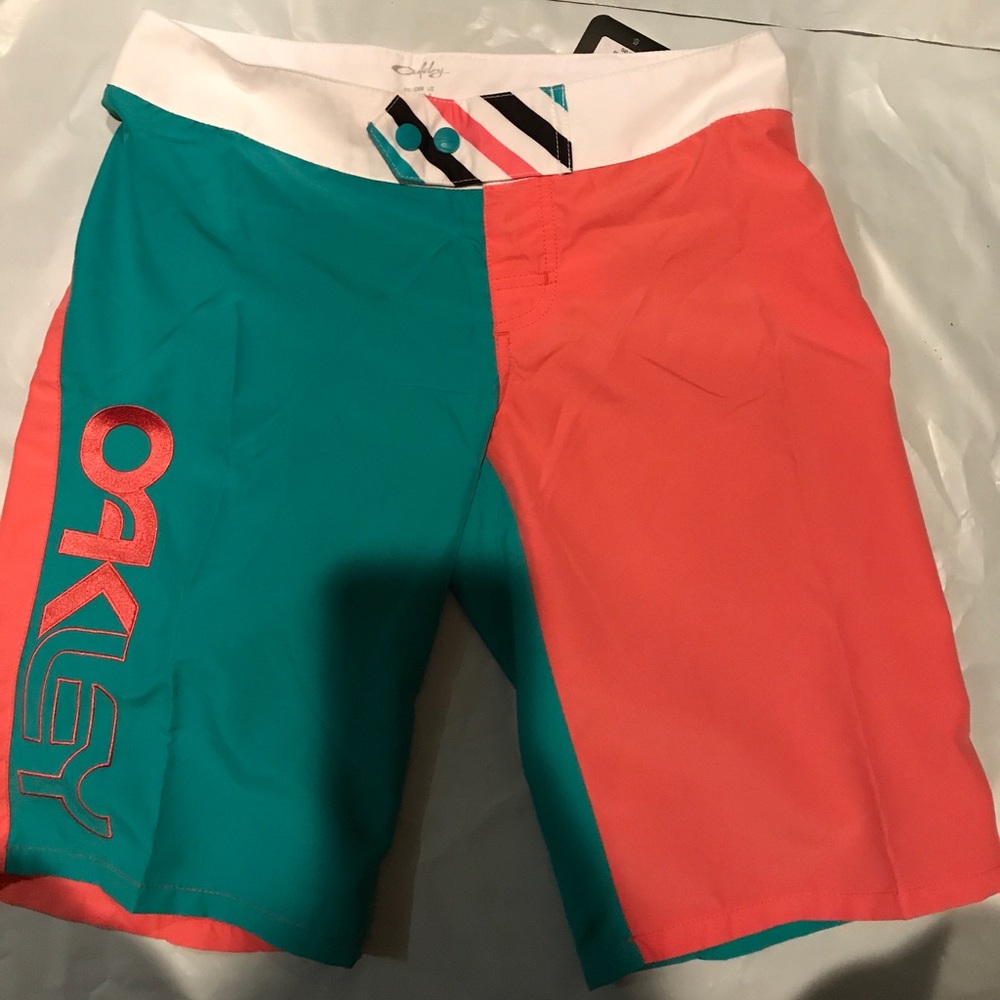 Oakley women's board shorts