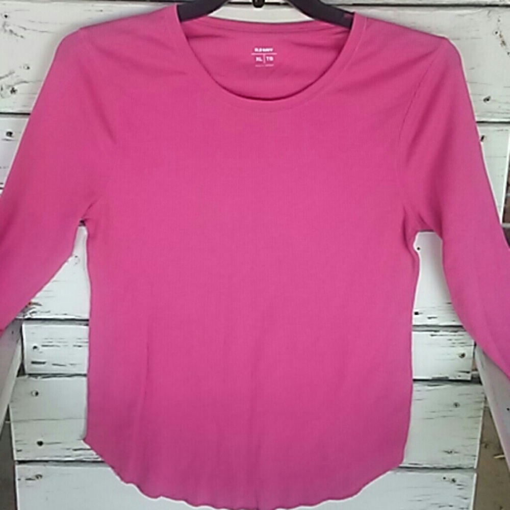 Old Navy T-shirt