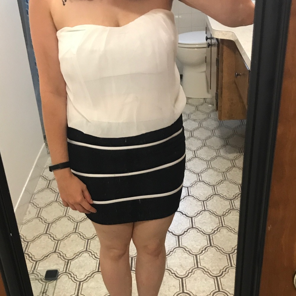 Blouson dress black and white nwt