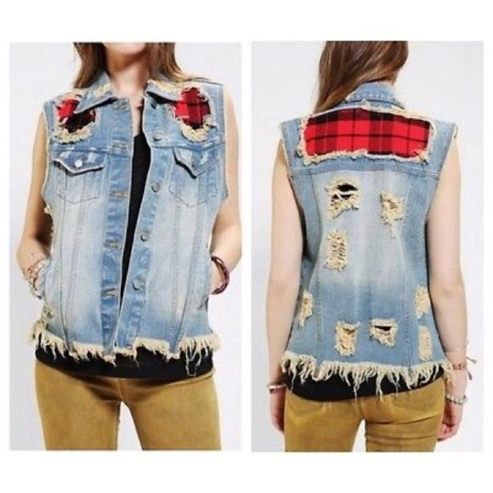 UNIF Jean Denim Vest Red Plaid Distressed M medium