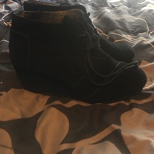 Excellent condition TOM Wedges