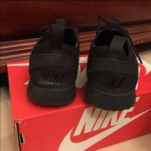 Like new Nike Juvenate black