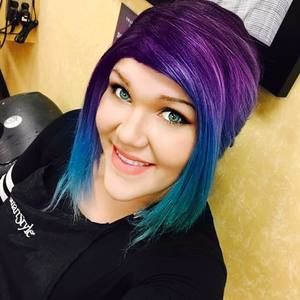 Meet your Posher, Nikki