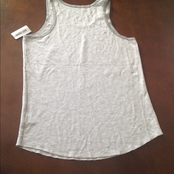 Hot Topic Tank - Picture 5 of 6