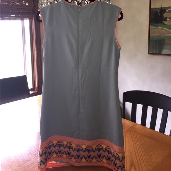 ❤️❤️SOLD❤️❤️Anthropology embroidered dress - Picture 5 of 6